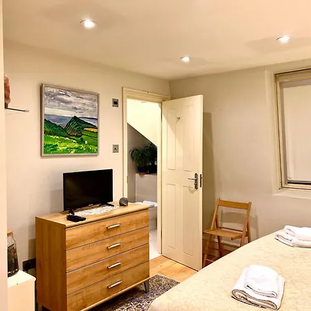 Georgiana'S Guesthouse-2
