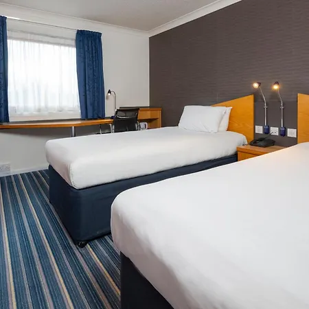 Holiday Inn Express London - Wandsworth By Ihg-2