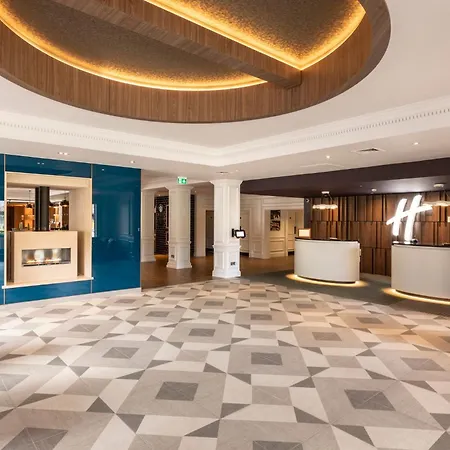 Holiday Inn Guildford By Ihg-3