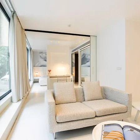 B-Aparthotel Regent-3