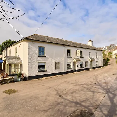 Church House Inn, Stokenham-2