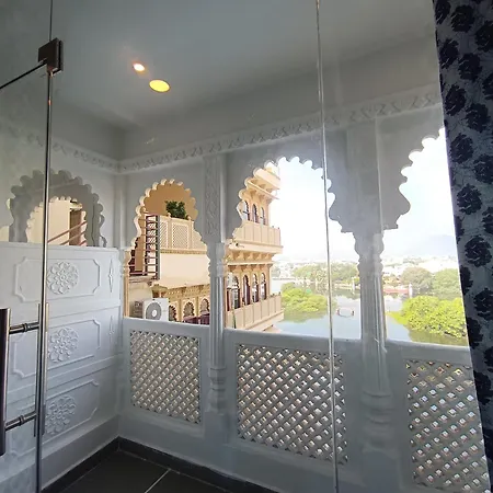 Hotel Mewari Villa Pure Veg-3