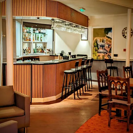 Hitchin Priory Hotel-3