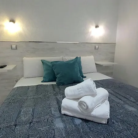 Hostal Met Madrid-3