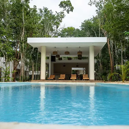 Aqua Viva, Pool, Ac, Internet, Beach Club-2