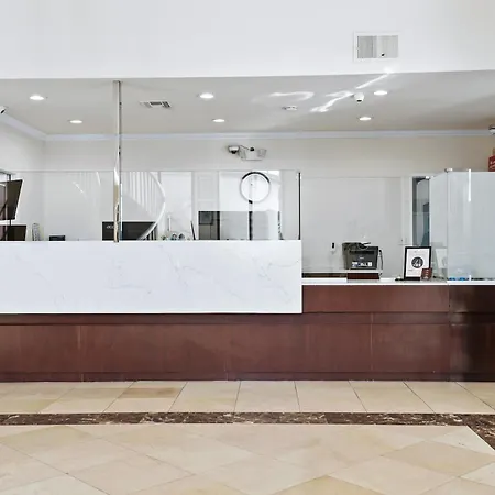 Brookhurst Plaza Inn-2