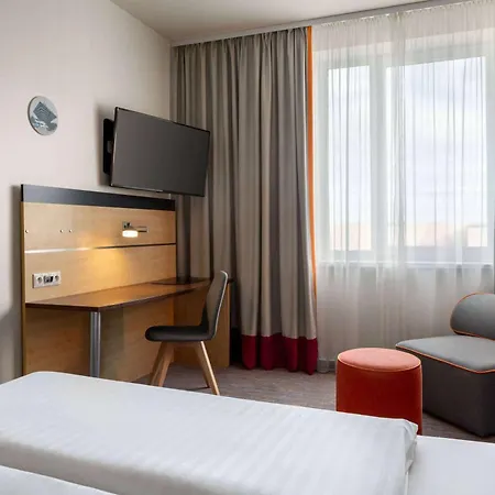 Vienna House Easy By Wyndham Bratislava-3