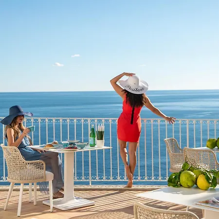 Villa Francesco Luxury Suites-2