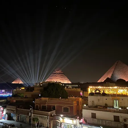 Pyramids Top Inn-2