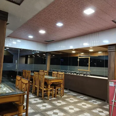 King Castle Mcleodganj-Centrally Heated And Air Cooled- Near Mall Road - Free Parking-2