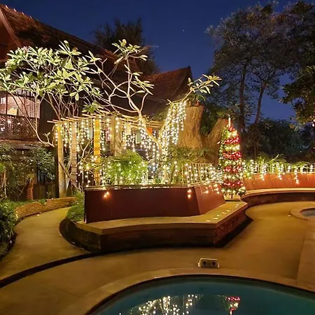 Club One Seven Gaymen Chiang Mai-2