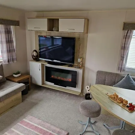Weymouth Bay Haven, Preston Road-2