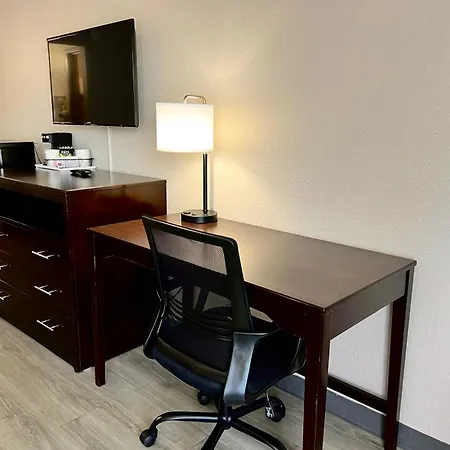 Days Inn By Wyndham Melbourne-3