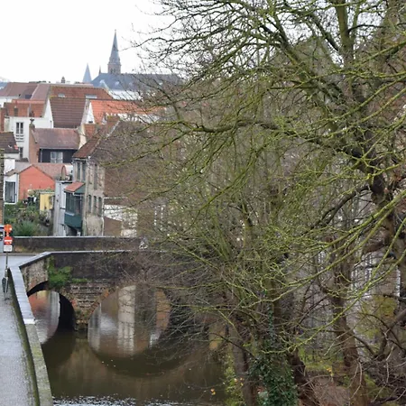 Hotel Entree - View Of Canal-2