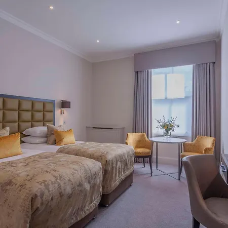 Oatlands Park Hotel-3