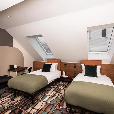Hotel Gin Budapest-3