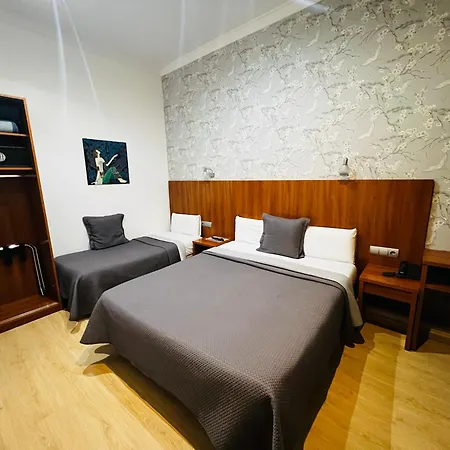 Ciudad Condal Hostal - Paseo de Gracia-3