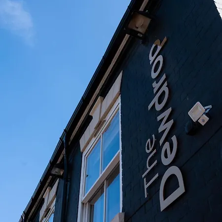 The Dewdrop Inn-2