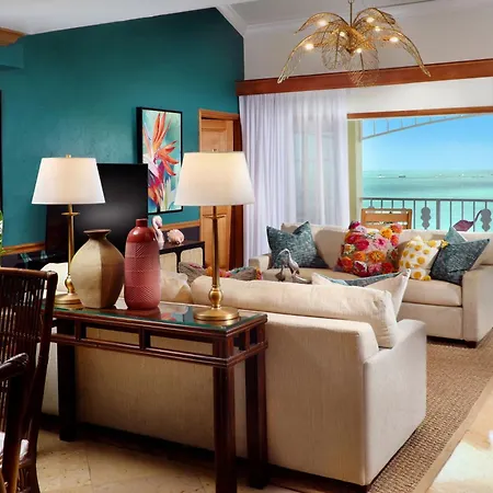 Ocean Key Resort & Spa, A Noble House Resort-2