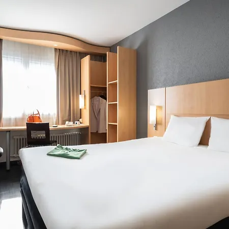 ibis Genève Centre Gare-3
