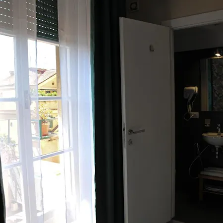 Guest House Prime Palace-3