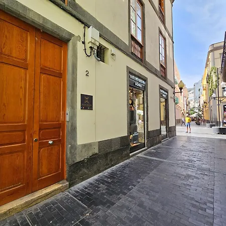 Triana Rooms EH-3