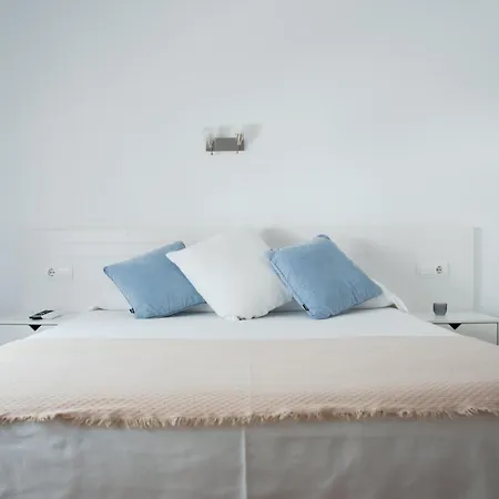 Hostal El Ranxo-3