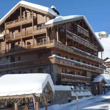 Residences Village Montana By Les Etincelles-2