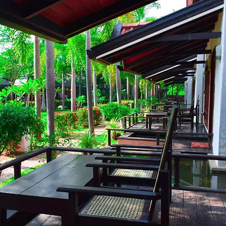Hotel Green Garden-3