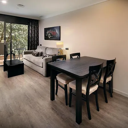 Apartaments-Hotel Hispanos 7 Suiza-3