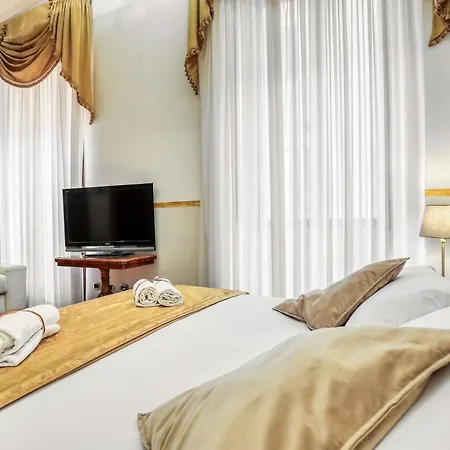 Spagna Dream Suites-3