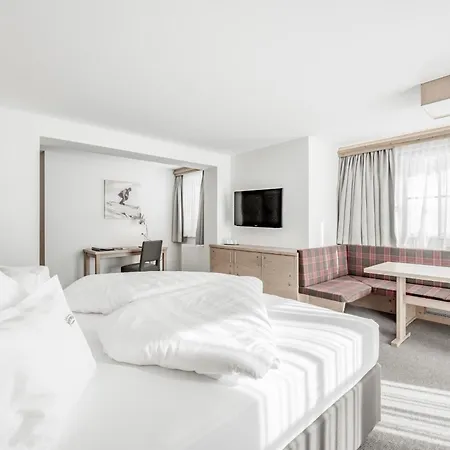 Hotel Jenewein-3
