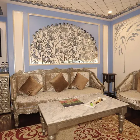 Radisson Blu Udaipur Palace Resort & Spa-3