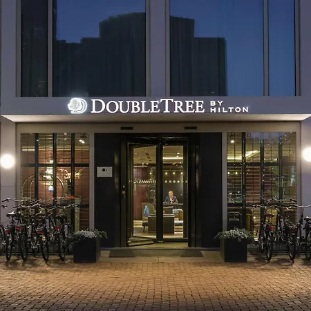 DoubleTree by Hilton Amsterdam - NDSM Wharf-3