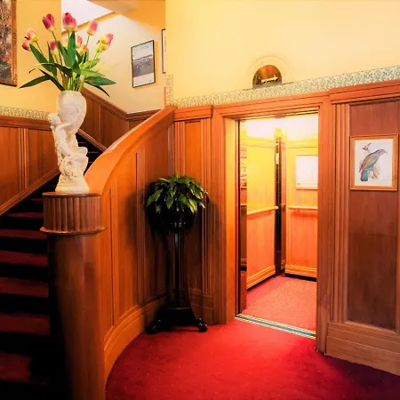 The County Hotel-3
