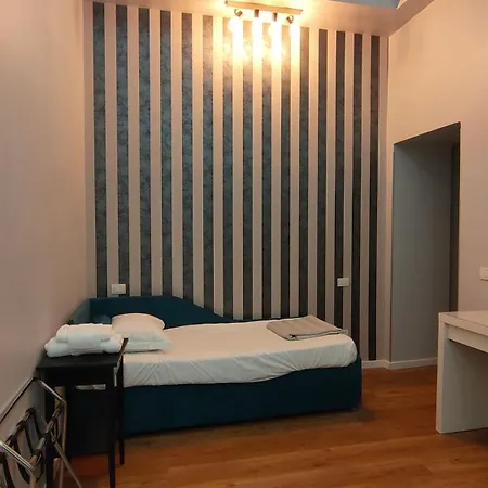 Amoroma Suite-2