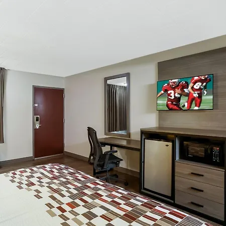 Red Roof Inn Baltimore-2