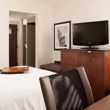 Hampton Inn Atlanta-North Druid Hills-3