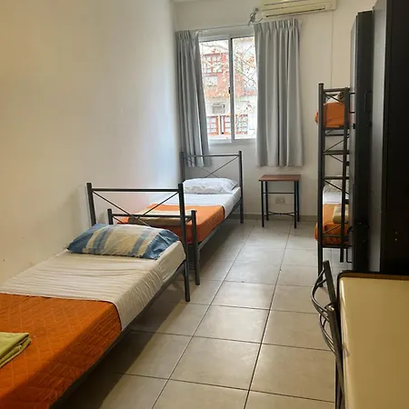 Reina Madre Hostel-2