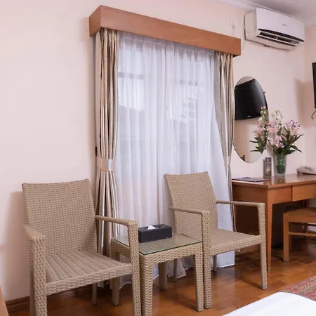 Hotel Sidney-3