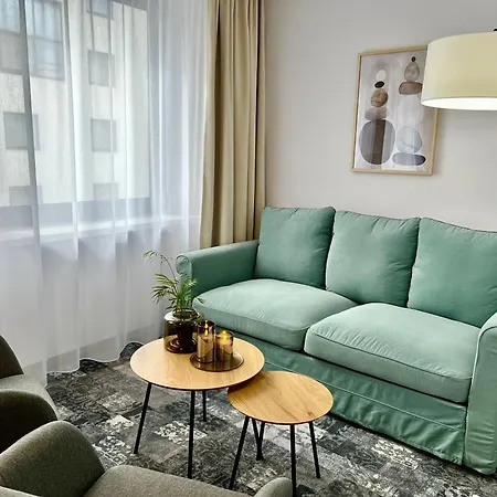 City Hotel-2