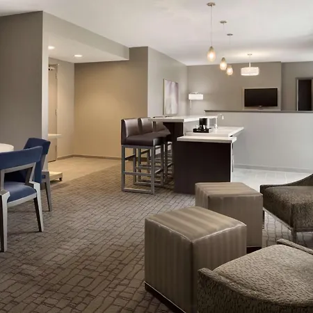 Embassy Suites By Hilton Charlotte Uptown-3