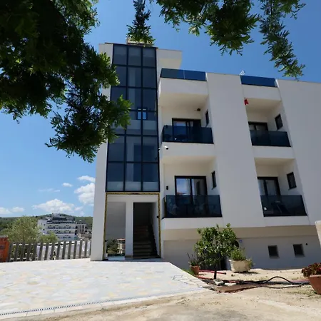Hotel Renato-2