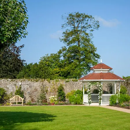 County Arms Birr-3