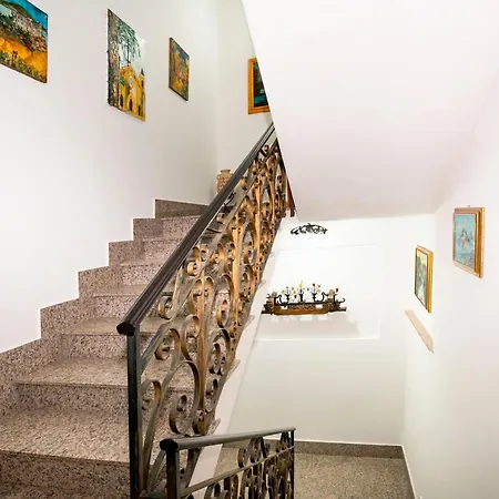 Hotel Fernanda-3