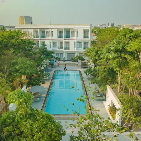 Elysium Suite-3
