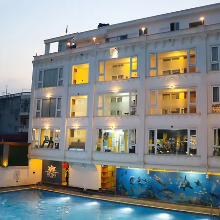 Lotus Club Boutique Hotel-3