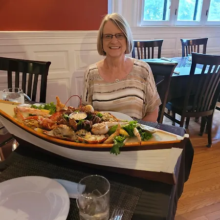 Grey Gables Inn-3