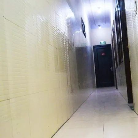 Hotel Hrs - New Delhi Railway Station-2
