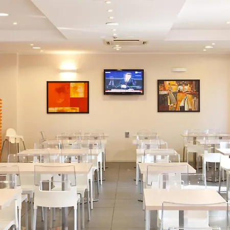 Holiday Inn Express Reggio Emilia By Ihg-2